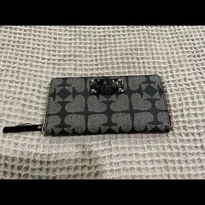 Kate Spade Zippy Wallet